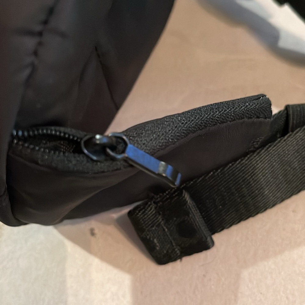 ADIDAS Originals 2.0 Sport Waist Pack/NWT - Picture 10 of 15